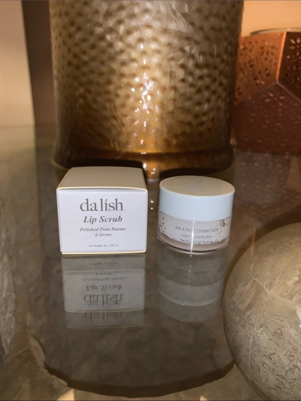 da lish Vegan/Cruelty Free Lip Scrub